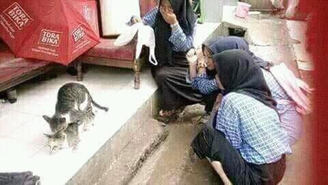 Tidak Dianggap/Diremehkan/Disisihkan dalam pergaulan(masalah bujang tanggung)