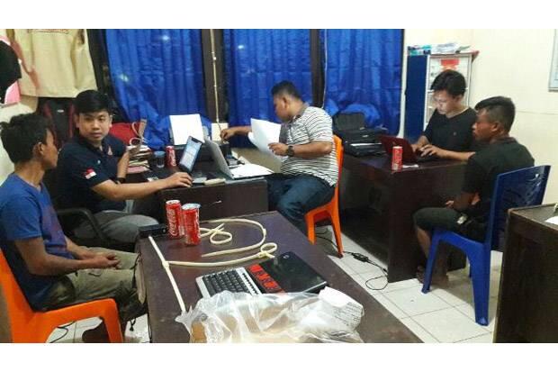 6 Penambang Emas Liar Serang Polres Bengkayang Pakai Senpi Rakitan