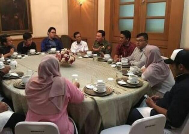Setnov sumbang 100 juta untuk konsumsi rumah lembang, timses Ahok makan uang haram ?