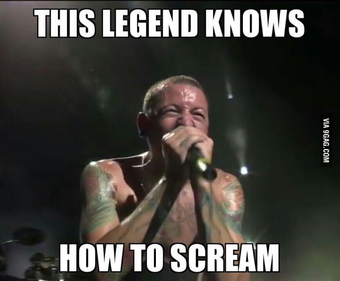 In The End .. Vokalis Linkin Park Chester Bennington tewas gantung diri