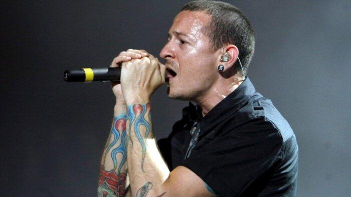 vokalis linkin park bunuh 