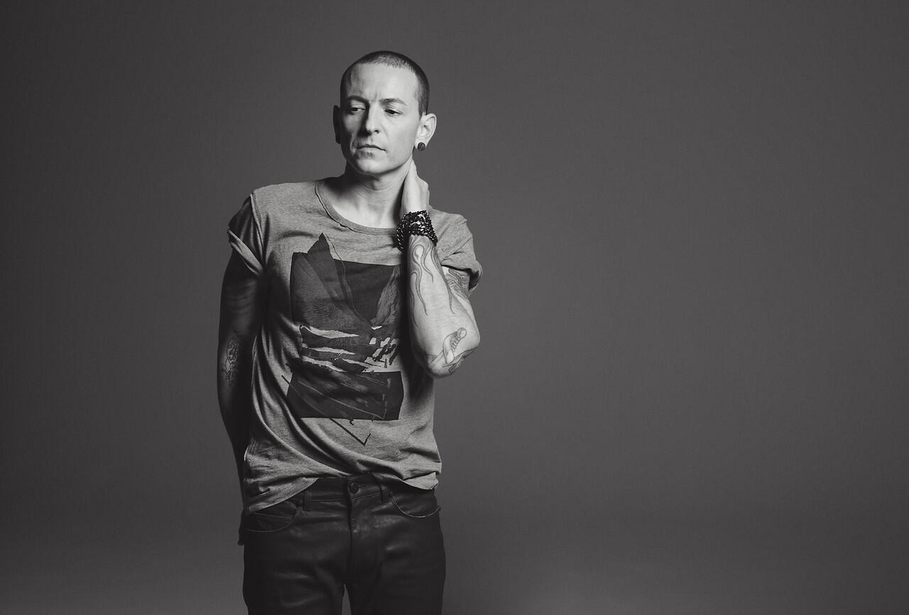 7 Fakta tentang Chester Bennington ! Nomor 1 Bikin Anda Tidak Percaya