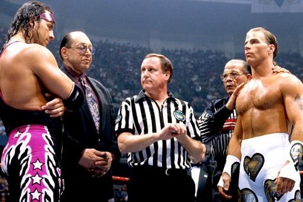 10 feud atau persaingan kedua pegulat di WWE / TNA yang terjadi juga di luar ring