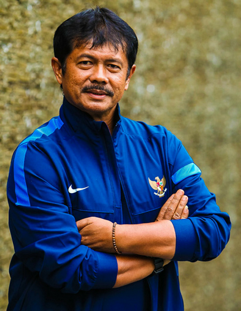 Pelatih Sepak Bola Debutnya Juara,Tapi Musim Kedua Dipecat