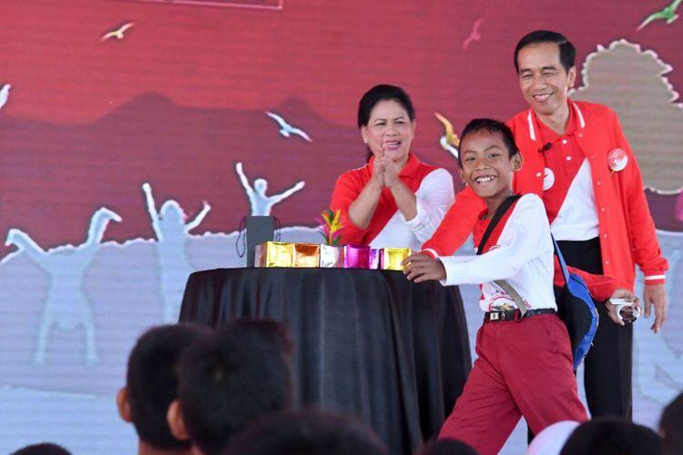 Ketika Jokowi Main Sulap ,Jadi Apa Prok Prok Prok
