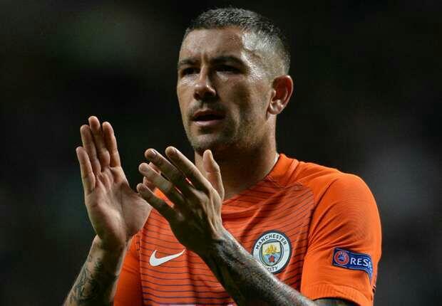 RESMI: ALEKSANDAR KOLAROV MEMBELOT KE AS ROMA