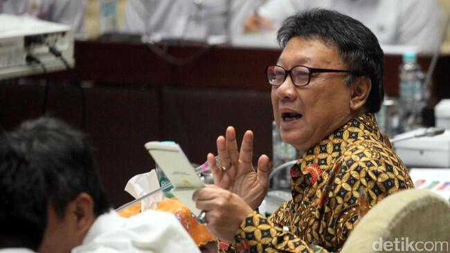 Mendagri: PNS Pendukung Gagasan Anti-Pancasila Silakan Mundur