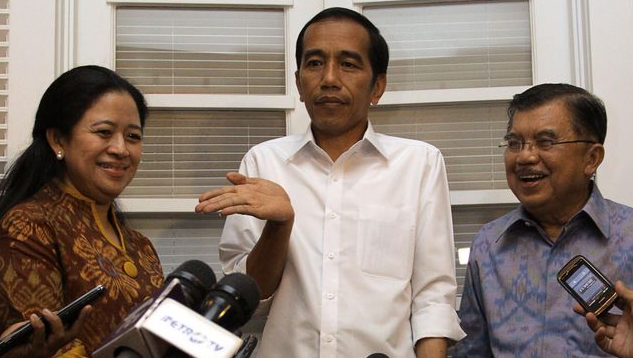 Jokowi Tagih Progres Pengentasan Kemiskinan ke Menko Puan