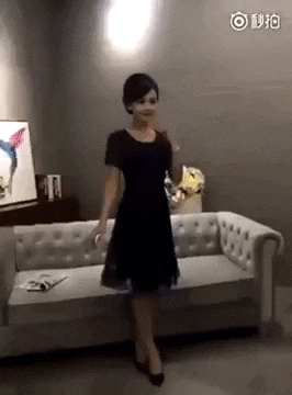 Pose Kilat, Ini Rahasia Kenapa Pemotretan Model Fashion Ini Berlangsung Cepat