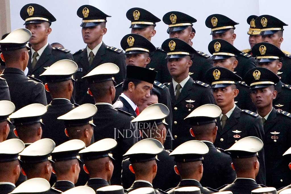 Presiden Ingin TNI Beradaptasi dengan Generasi Y