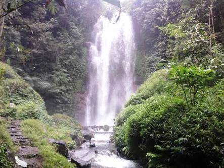 Berapa banyak Air Terjun di Bali yang kamu tau gan? 