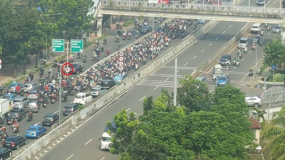 jalan layang non tol kasablanka