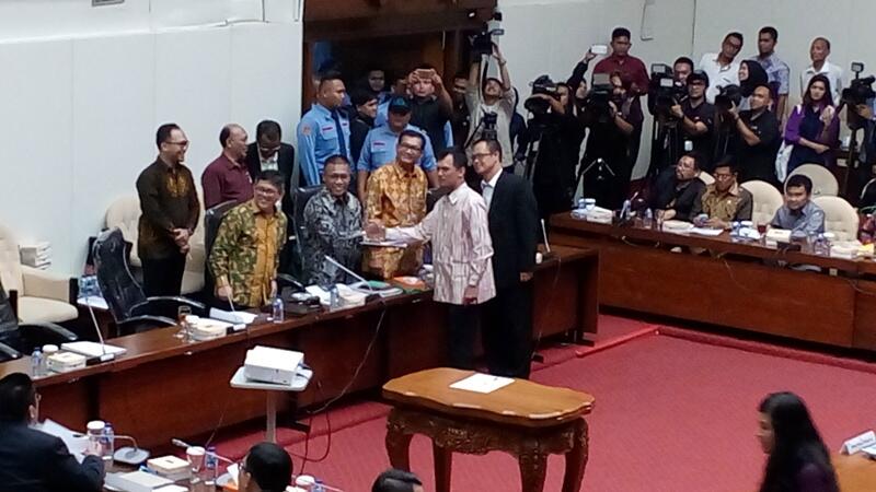 KPK Layani Miko dengan Jet Mewah