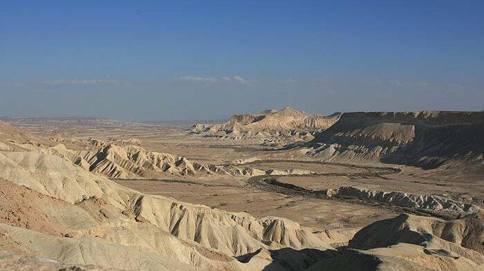 Lima Tempat Wisata di Israel yang Mungkin Belum Pernah