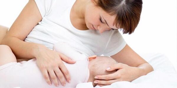 Pertolongan pertama ini yang perlu diberikan saat anak demam!