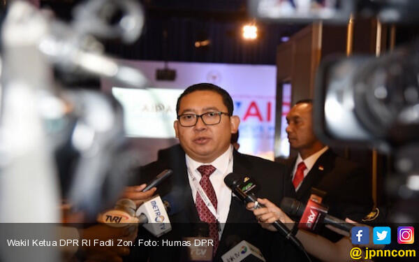Fadli Zon: Enak Saja Dana Haji untuk Infrastruktur