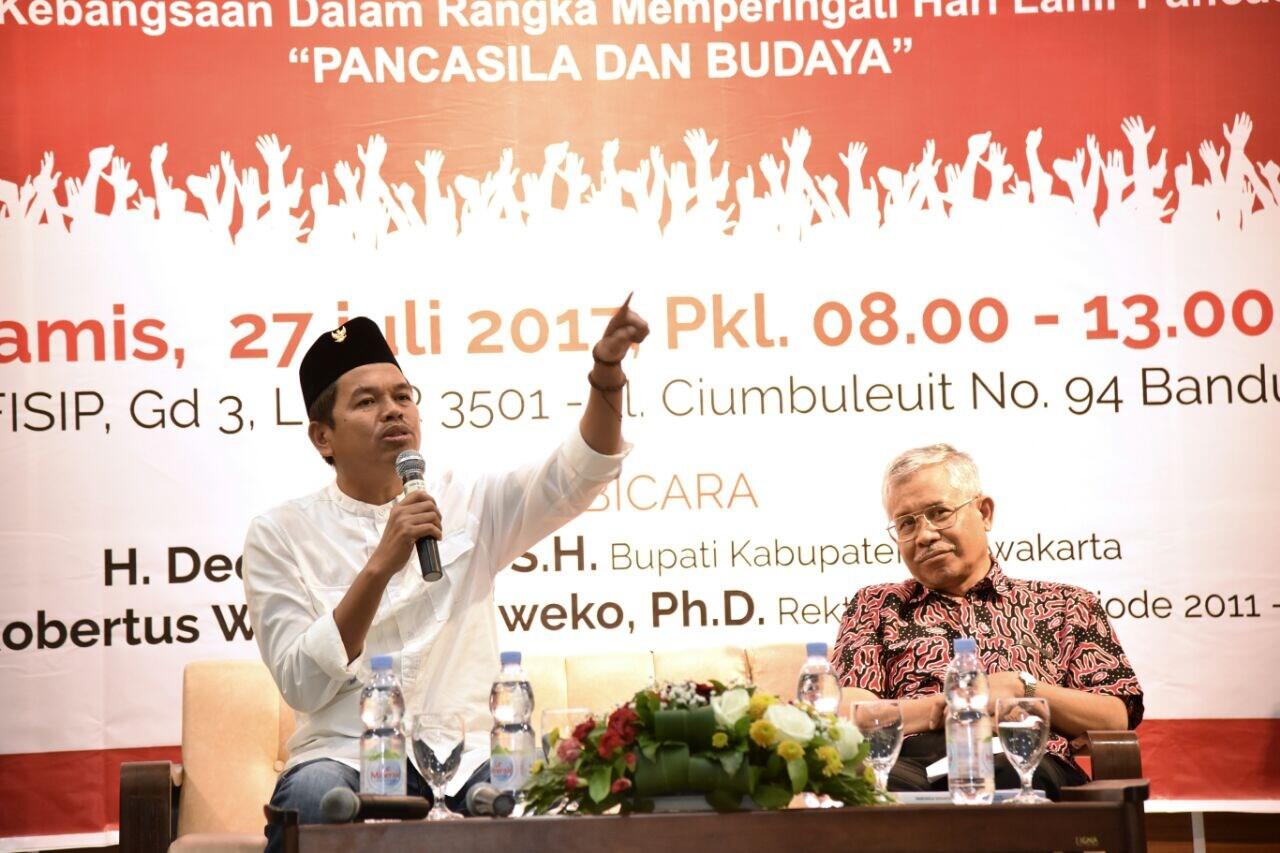 Warga Adat Cigugur Sulit Dapat KTP, Kang Dedi : Kita Durhaka Pada Leluhur!