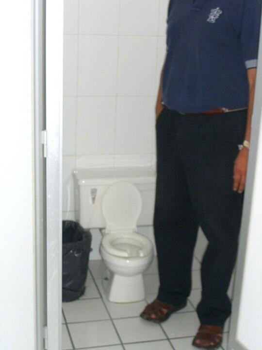 Toilet dan WC paling Aneh di Dunia