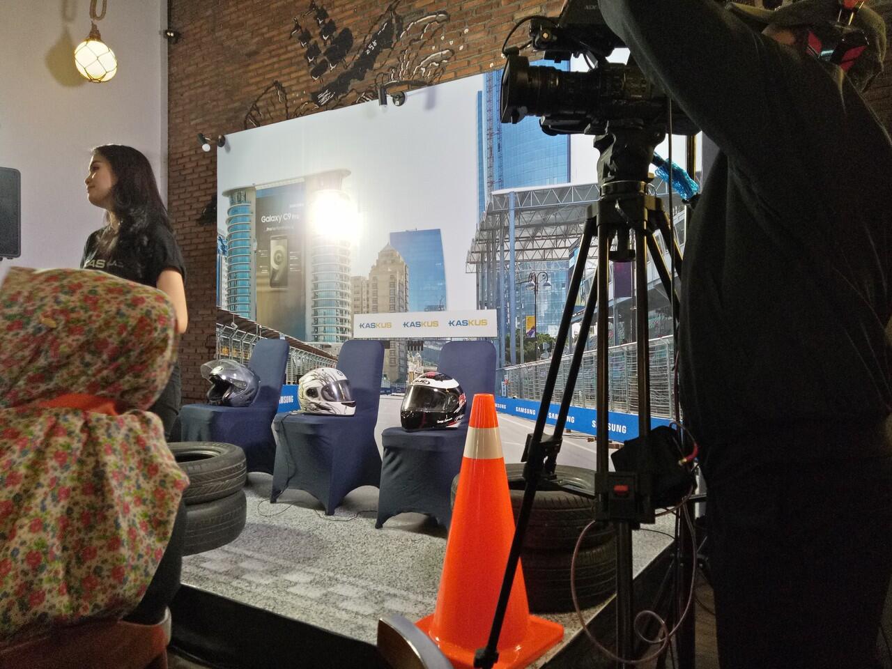 FR: KTL Samsung C9 Pro - Keseruan ngumpul bareng expert di KASKUS The Lounge