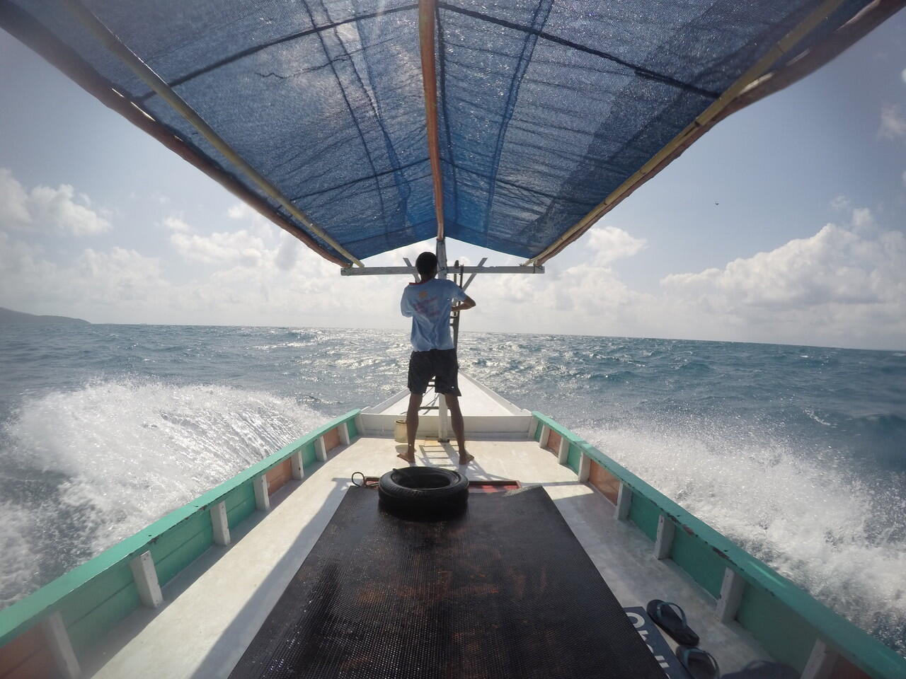 Menyambangi Pulau Sambangan di Karimun Jawa