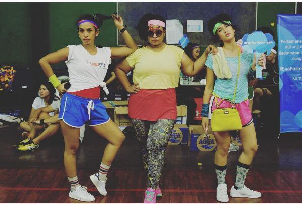 Trend Fashion 80-an yang Hits Kembali (proudly for Sista)
