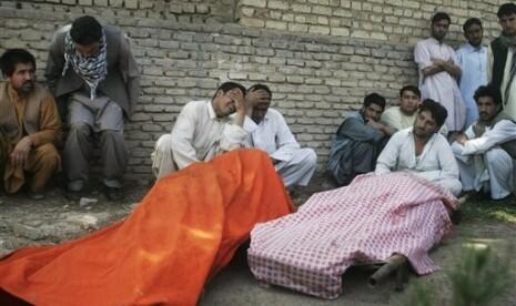 Bom Bunuh Diri Di Masjid Afghanistan Tewaskan 50 Orang