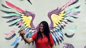 Dari Gang Dolly sampai Kapal Fery, Surabaya selalu menarik perhatian.