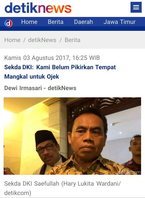 Ojek Online Masih Ngetem di Trotoar Stasiun Tanah Abang