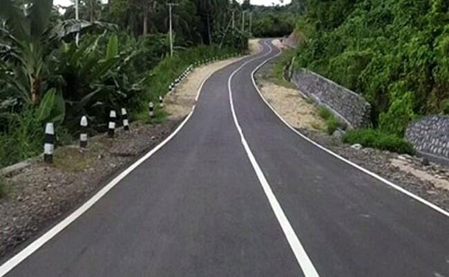 Begini Lho Mulusnya Jalan Trans Papua Bagian Barat