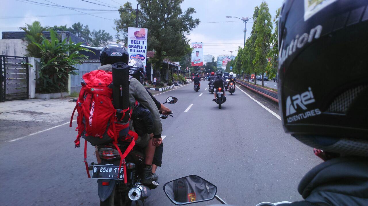 Pendakian Gunung Slamet 3428MDPL sempat Tersesat (adipala crew)