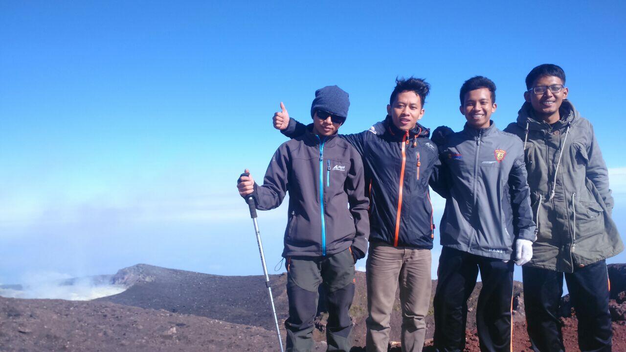 Pendakian Gunung Slamet 3428MDPL sempat Tersesat (adipala crew)