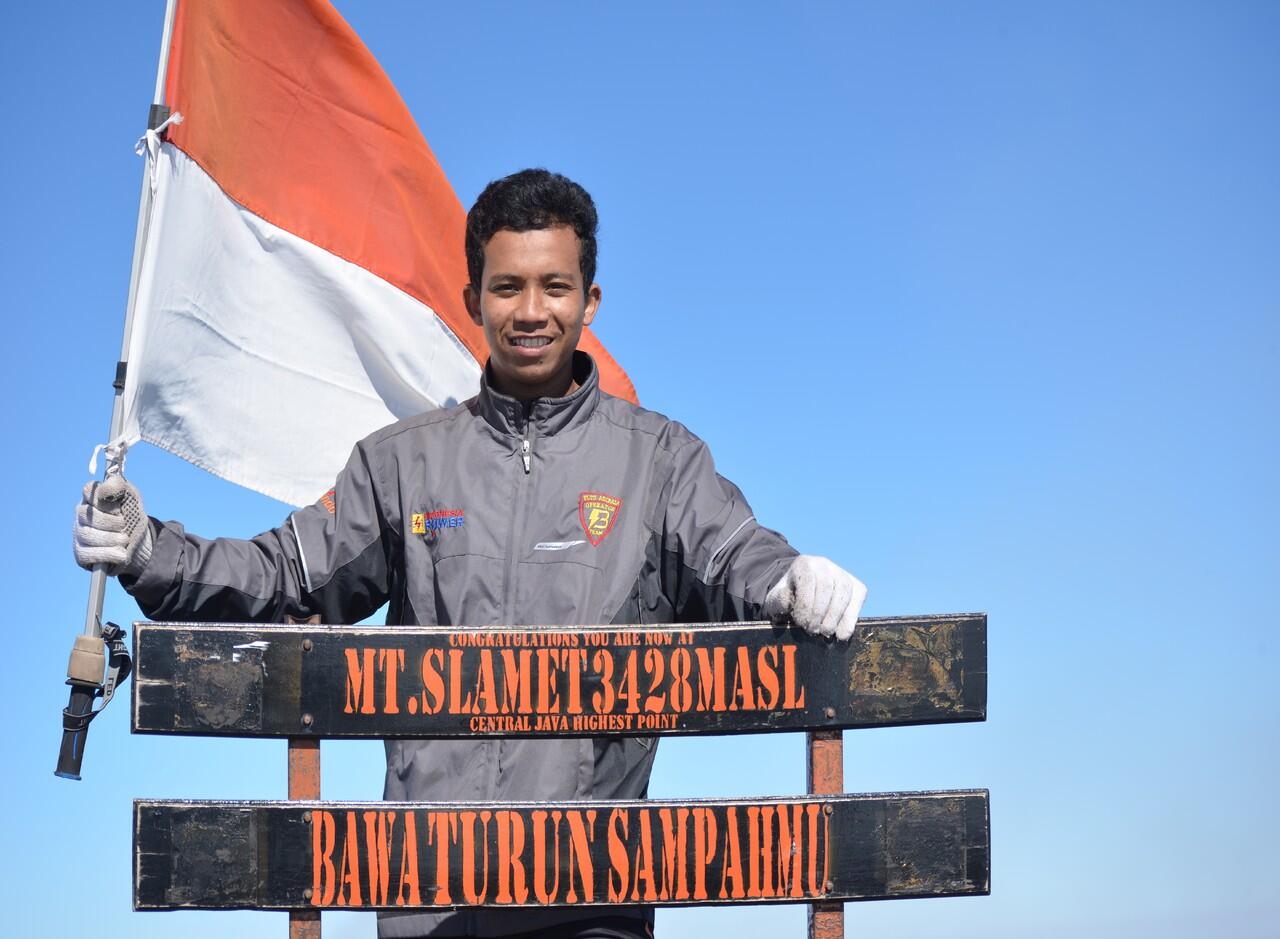 Pendakian Gunung Slamet 3428MDPL sempat Tersesat (adipala crew)