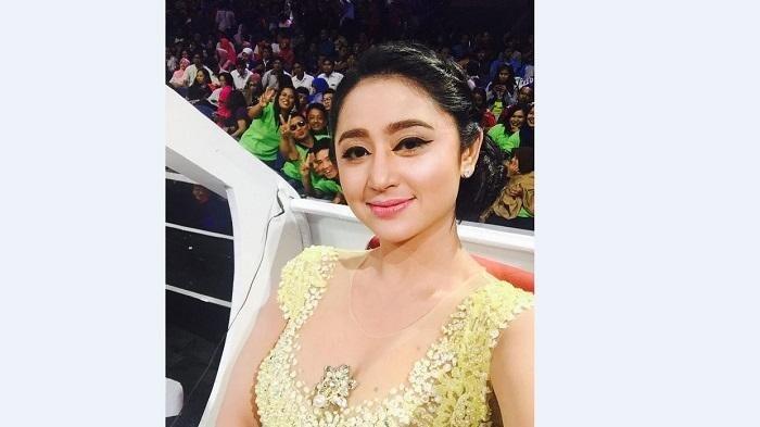 Dewi Perssik Merasa Tak Enak Hati Jalan Dewi Sartika di Bekasi Diganti dengan Namanya