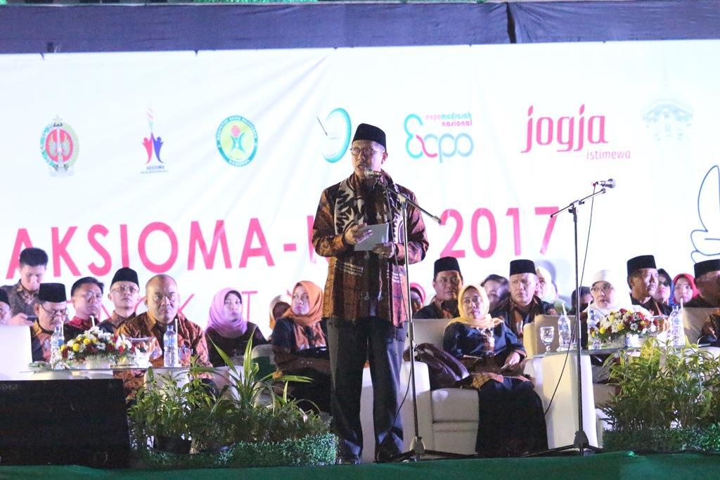 Menteri Agama: Anak Madrasah Wajib Jaga Negeri dan Pahami Toleransi