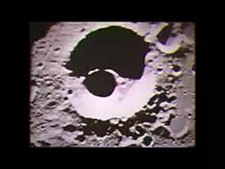 Astronot Membaca Kitab Suci NASA Digugat Atheis