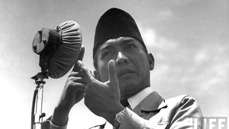 Kisah Bung Karno Antusias Diajak Tonton Tari Perut Oleh Nasser