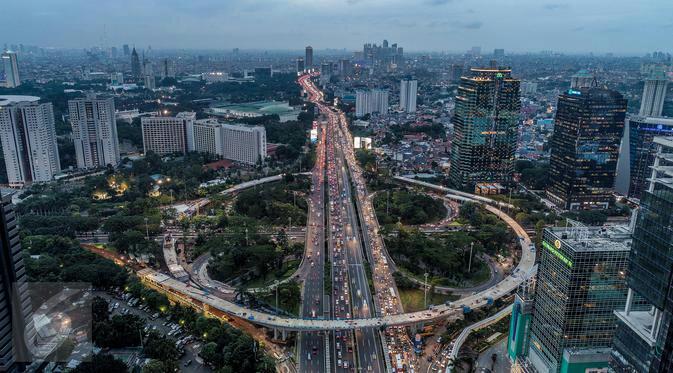 Simpang Susun Semanggi Dicorat-coret, Djarot Elus Dada