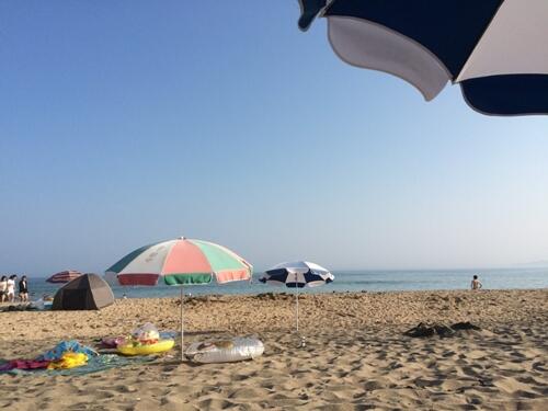 Bukan cuma bangunan megah, Jepang juga punya pantai yang indah, Gan!