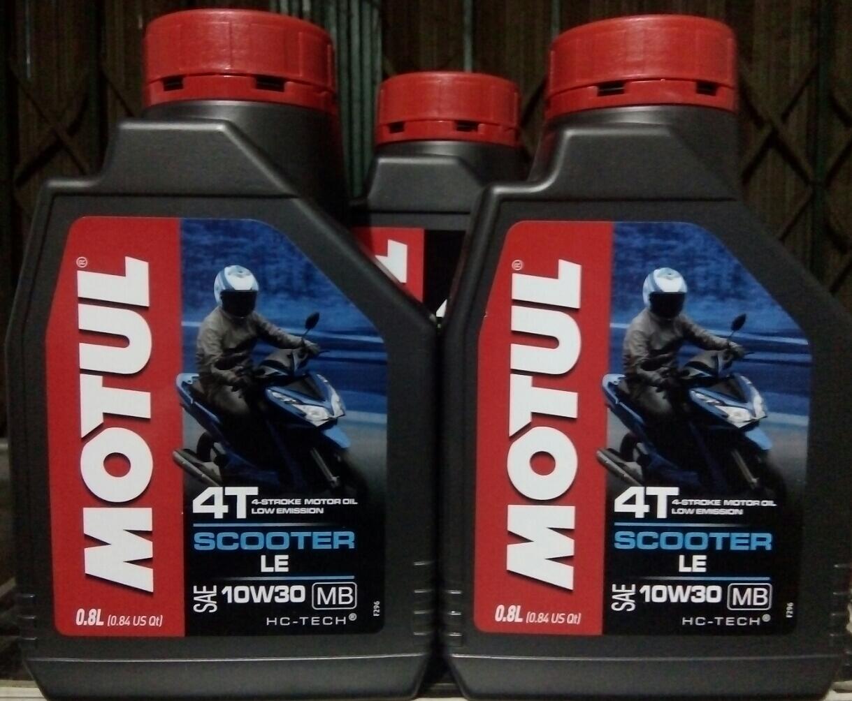 Мотюль скутер. Motul Scooter 10w-40 минеральное. U Tech масло. Motul Мем. Мотюль Мем.