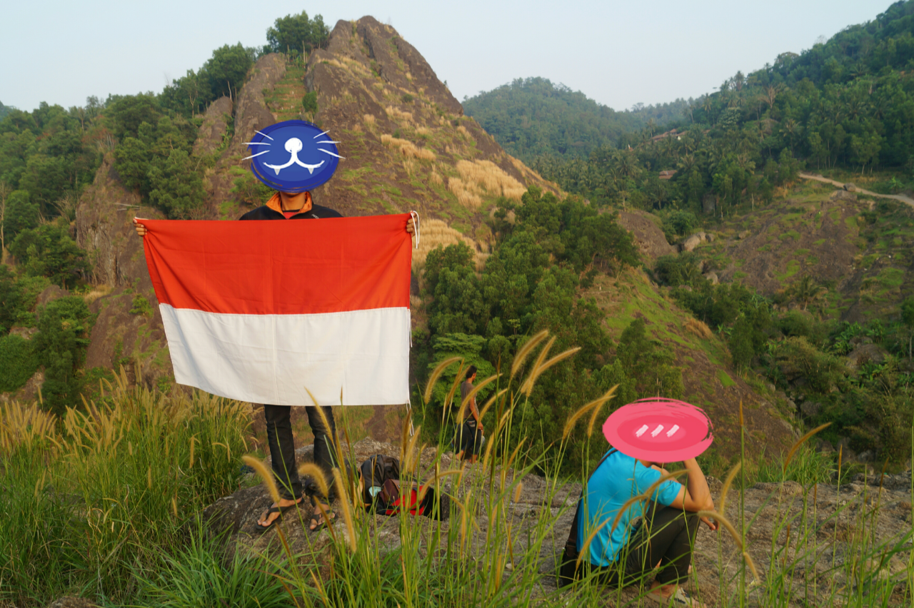 Bukit Pengobelan (Dibalik Padatnya Industri Cilegon Dan Jalur Pelabuhan Merak