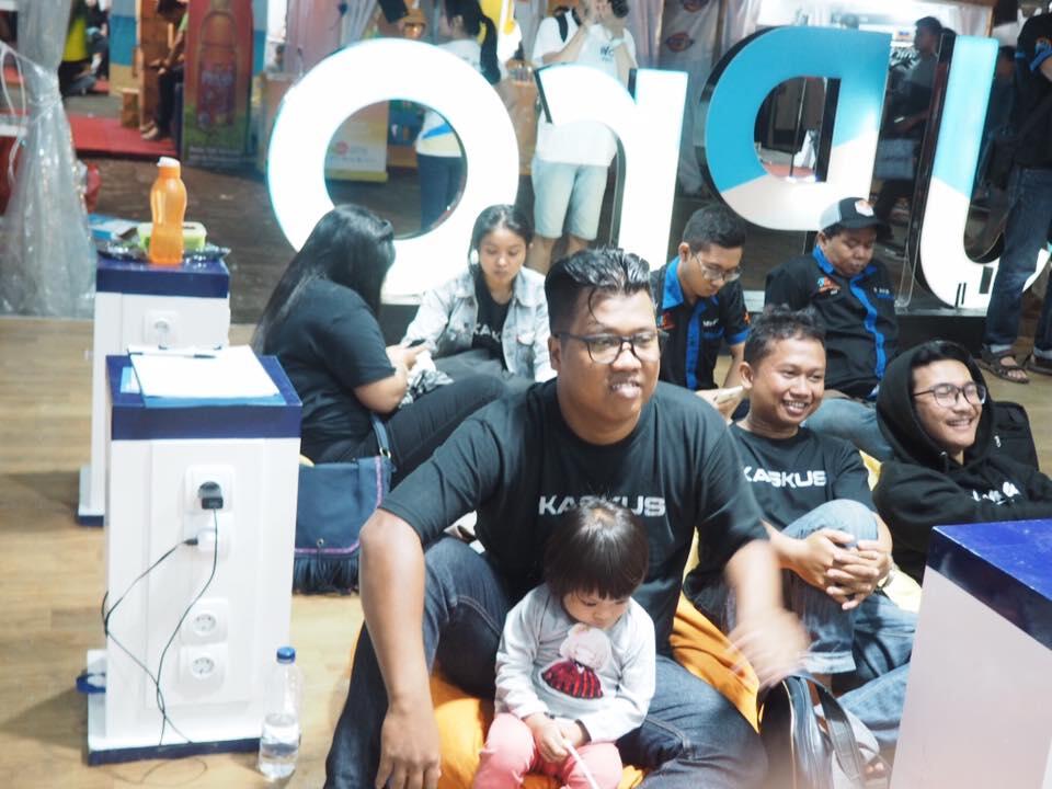 &#91;FR&#93; Serunya Kopdar di Booth Samsung Bareng Kaskuser Regional Bali