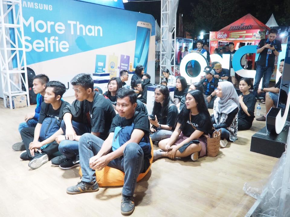 &#91;FR&#93; Serunya Kopdar di Booth Samsung Bareng Kaskuser Regional Bali