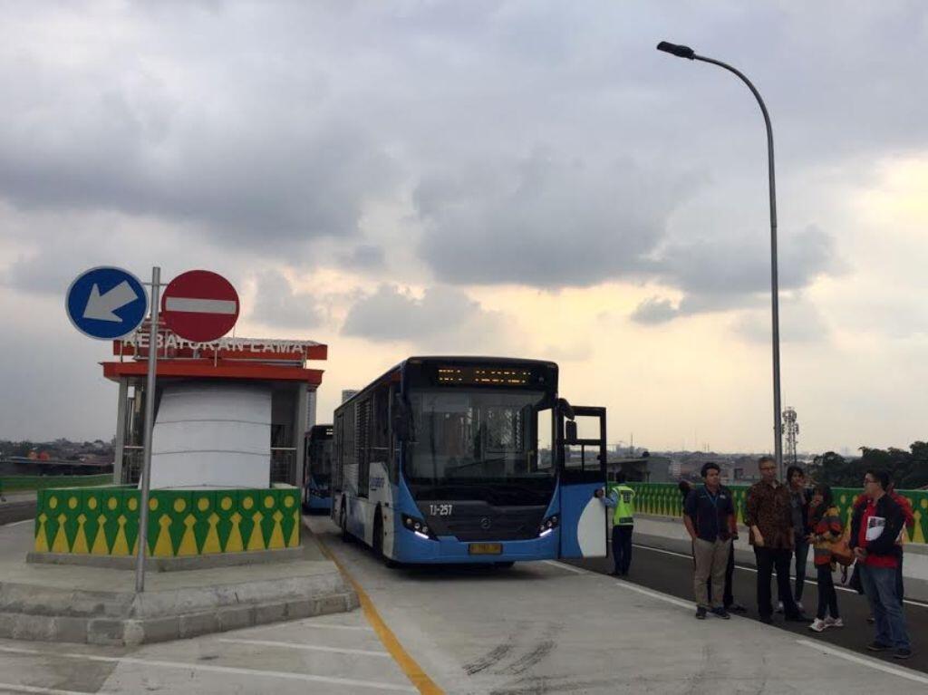 Hari Ini Transjakarta Gratiskan Layanan Koridor 13