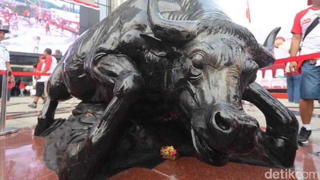 Patung Banteng Wulung, Ikon Baru Bursa Efek Indonesia