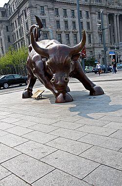 Patung Banteng Wulung, Ikon Baru Bursa Efek Indonesia