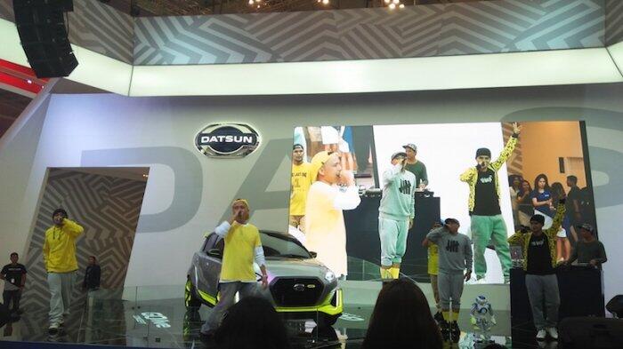 Dua Grup Musik Rap Indonesia 90-an Ramaikan GIIAS 2017