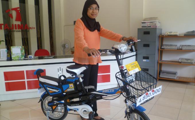 DISTRIBUTOAR Mainan anak-anak. remaja/dewasa. produk jualan kami. mobil/motor aki