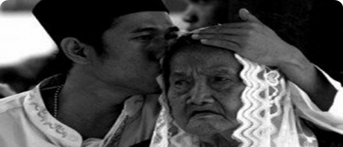 Jadikan Orang Tuamu Raja, Maka Rezekimu Akan Seperti Raja | KASKUS