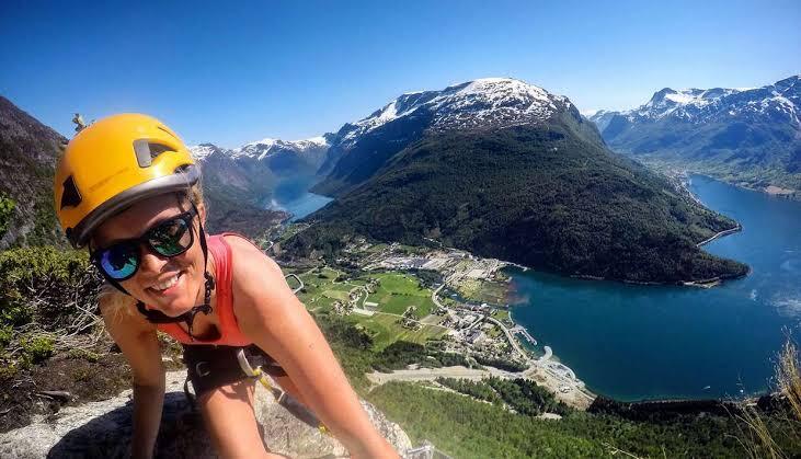 Mengenal Via Ferrata, Alat Bantu Yang Tak Biasa!