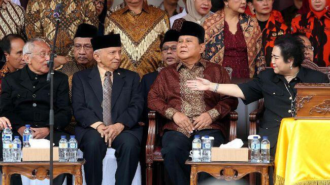 Amien Rais: Ada Siluman Pecahkan Kita